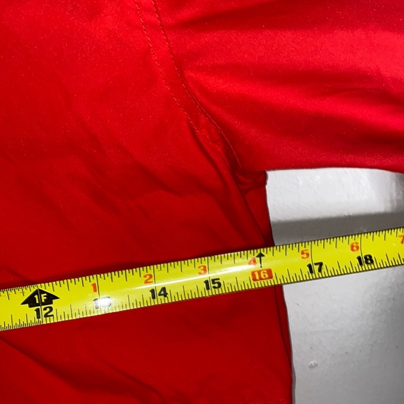 🐚Adorable Magellan Red Outdoor jacket! - Picture 7 of 10